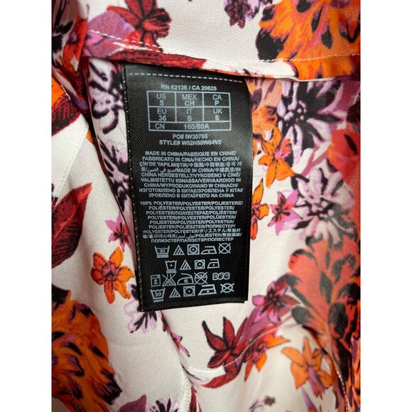 Guess Women’s Small Floral Button Down Blouse - Picture 7 of 12